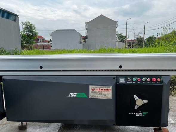 Thanh lý cặp cưa bàn trượt fulunte