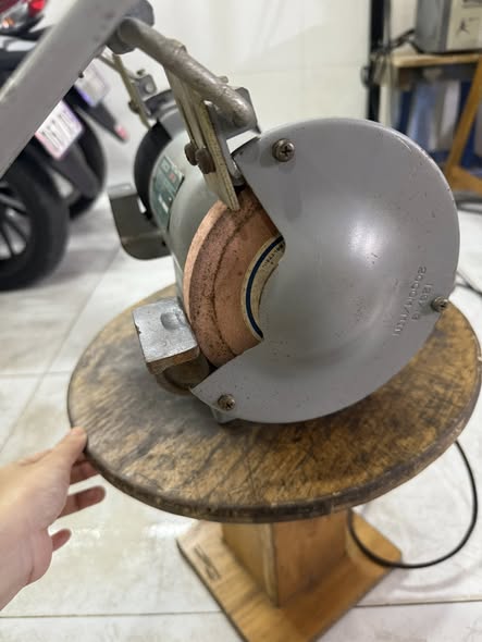 Thanh lí Mài 2 đá hitachi GT13