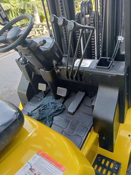 Thanh lý xe nâng 3,5 tấn