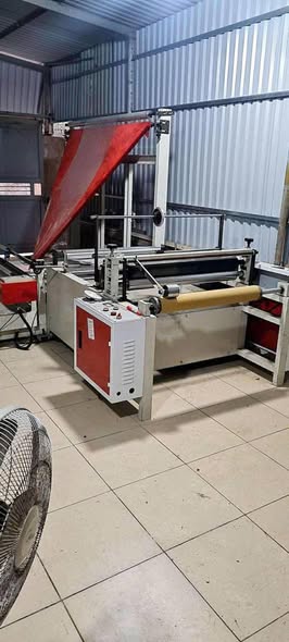 Thanh lý bộ máy cắt siêu và máy gấp khổ 1m