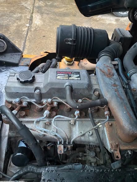 Bán xe TOYOTA 3 tấn đời 7FD30 mâm xoay đổ zin bãi Nhật