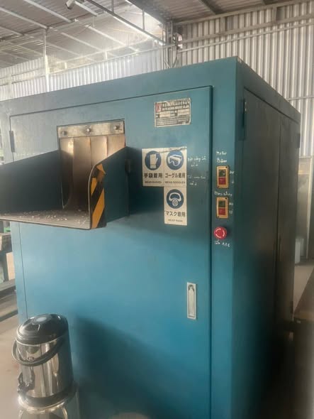 Thanh lý máy bằm 5 tấc.