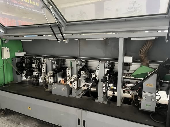 Thanh lí dán cạnh 7 chức năng