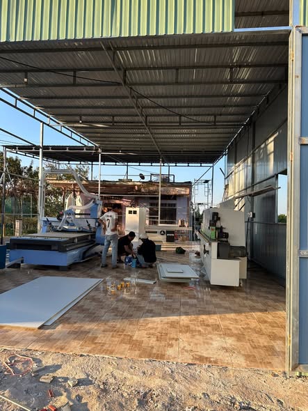 𝐁𝐚̀𝐧 𝐠𝐢𝐚𝐨 𝐜𝐨𝐦𝐛𝐨 𝐤𝐡𝐨̛̉𝐢 𝐧𝐠𝐡𝐢𝐞̣̂𝐩 𝐜𝐡𝐨 𝐤𝐡𝐚́𝐜𝐡 𝐡𝐚̀𝐧𝐠 𝐭𝐚̣𝐢 𝐁𝐮𝐨̂𝐧 𝐇𝐨̂̀