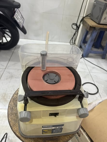 Mài nước TOSHIBA CS-180B