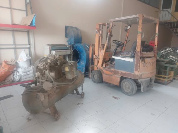 Nhà cần bán nhiều sản phẩm tri tiết tại mô tả