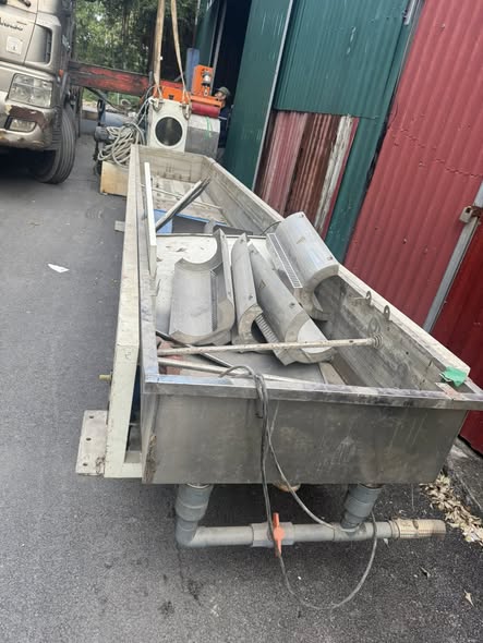 Máy đùn dây đai pp đầu khuôn ra 4 sợi Mới 98%