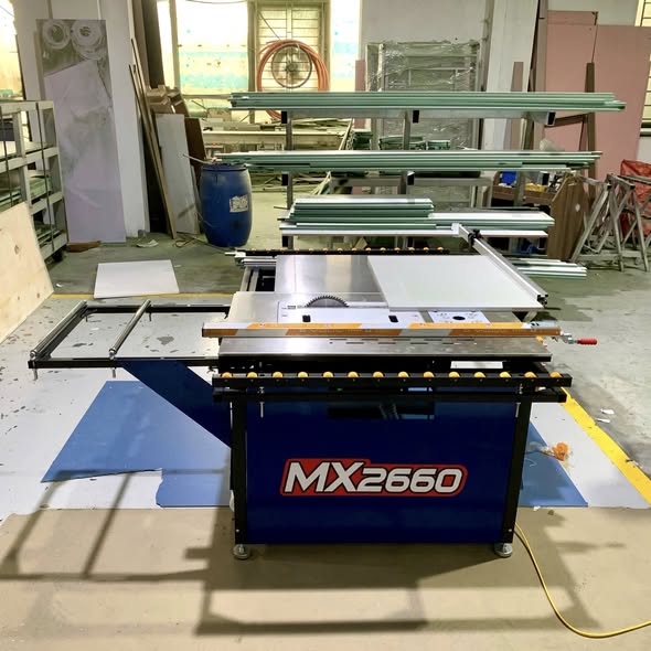 Máy Cưa Bàn Trượt Đa Năng