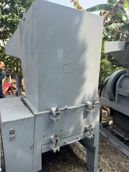 Máy bằm 7 tấc môtơ 37 kw cần bán