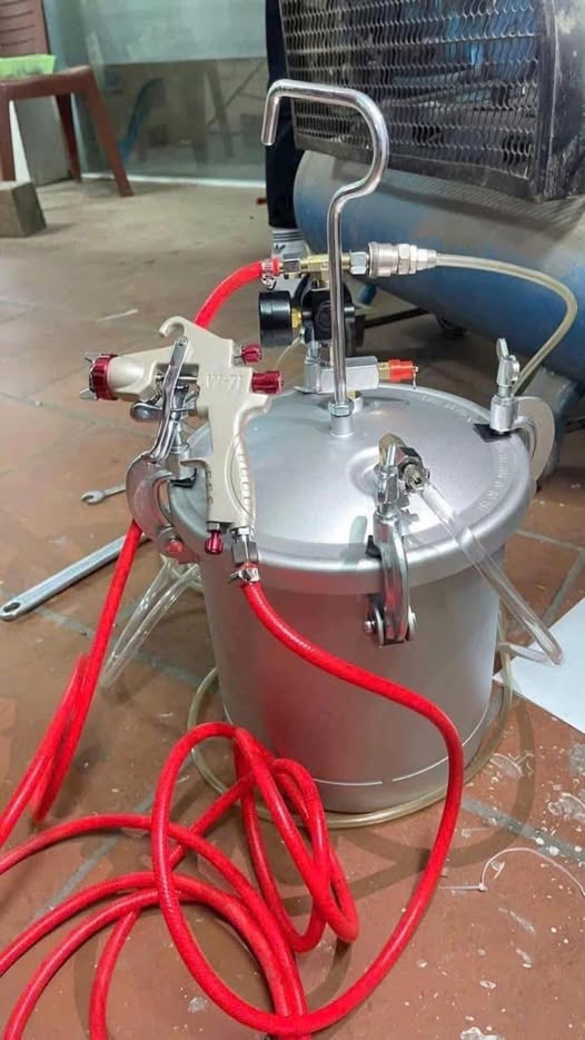 Bình áp sơn 2 lit – 5 lit – 10lit phục vụ nhu cầu công việc của các bác thợ sử dụng phun sơn số lượng ít