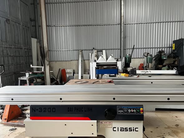 Thanh lý cho các bác em cưa bàn trượt haoda classic