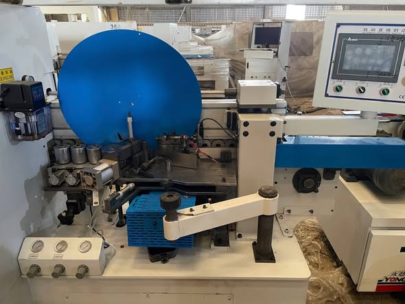 Thanh lý máy dán cạnh 7 Cn qsd máy sẵn kho Hữu Phát Hà Nội