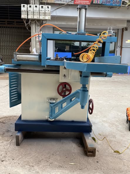 Cần thanh lý máy tubi 3 trục +1 trục đầy đủ lưỡi soi