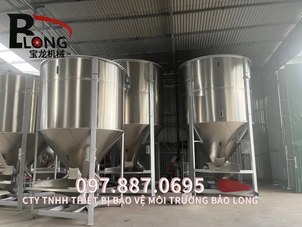 MÁY TRỘN ĐỨNG – TRỘN NHANH, ĐỀU, TIẾT KIỆM CHI PHÍ