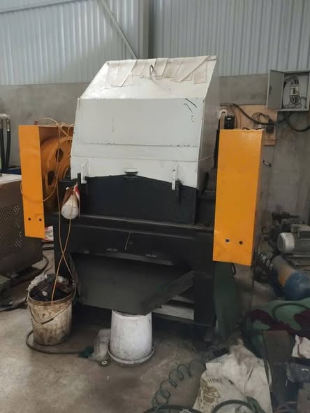 Thanh lý Máy băm 9tấc motor 37kw