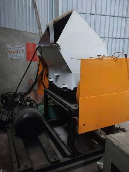 Thanh lý Máy băm 9tấc motor 37kw