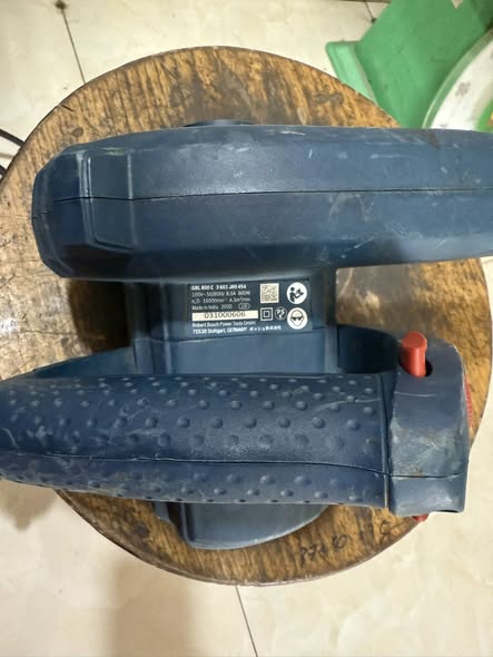 Thổi bụi BOSCH GBL800