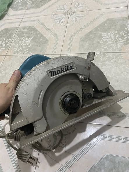 Máy cưa gỗ nhật bãi 190mm điện zin 220v