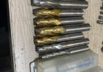 Lô hàng cho các bác có máy mài dao, mài lại mặt đầu: phi 17, 12 3pcs, 10 3pcs, 9 1pcs, 7 1pcs, ta rô NPT1/4