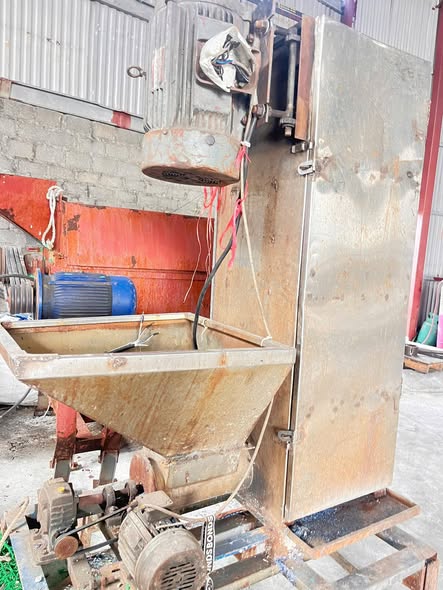 Giảm giá bán thanh lí rẻ máy vắt đứng inox 11kw