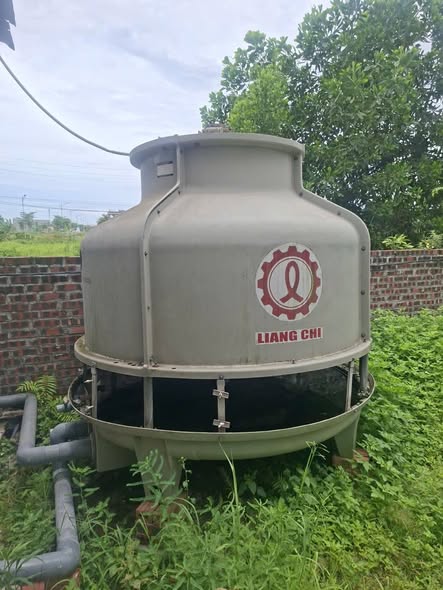 E có 2 bộ tháp giải nhiệt đường kính 2m Liang Chi