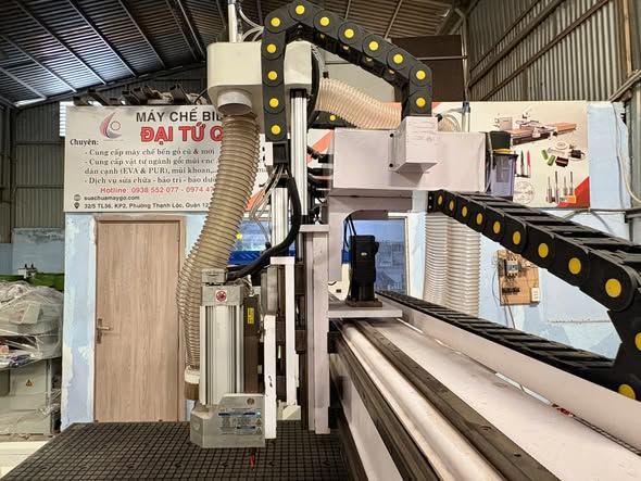 Cần Thanh Lý Máy CNC 2 ĐẦU CẮT 1 ĐẦU KHOAN đã qua sử dụng