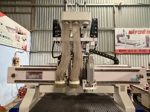 Cần Thanh Lý Máy CNC 2 ĐẦU CẮT 1 ĐẦU KHOAN đã qua sử dụng