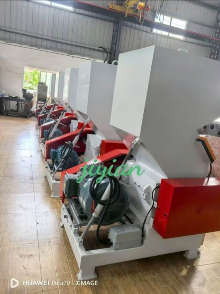 Máy Xay Nhựa Phế