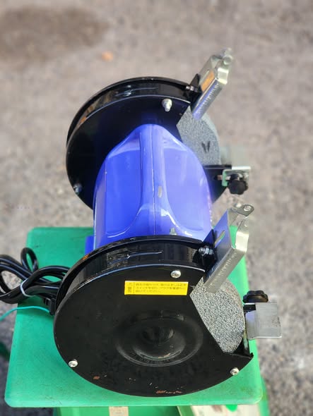 Máy mài 2 đá Nhật bãi bền bỉ, giá tốt
