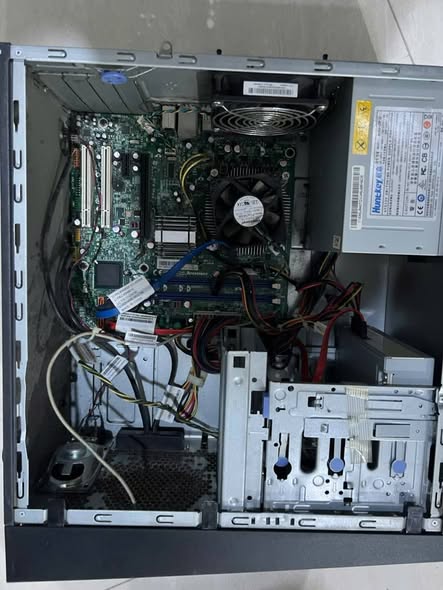Bán 65 Màn Lenovo 18.5 ich giá 300k /1c