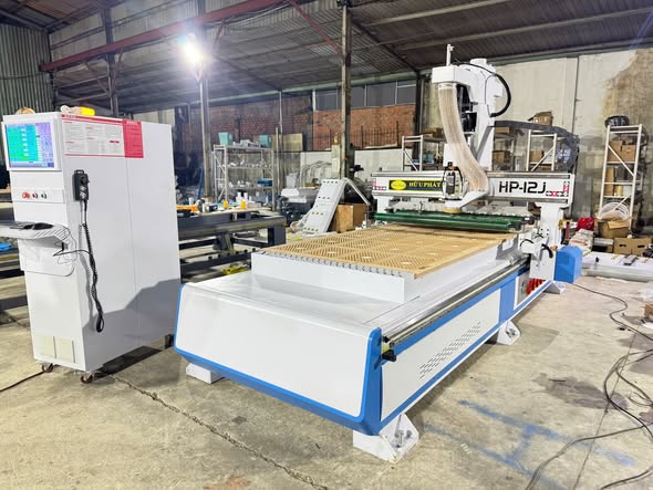 Máy Cắt CNC HP12J thêm nhiều nâng cấp mới