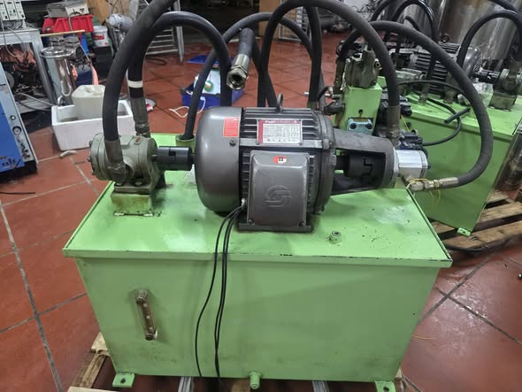 Thanh lý Trạm nguồn thủy lực